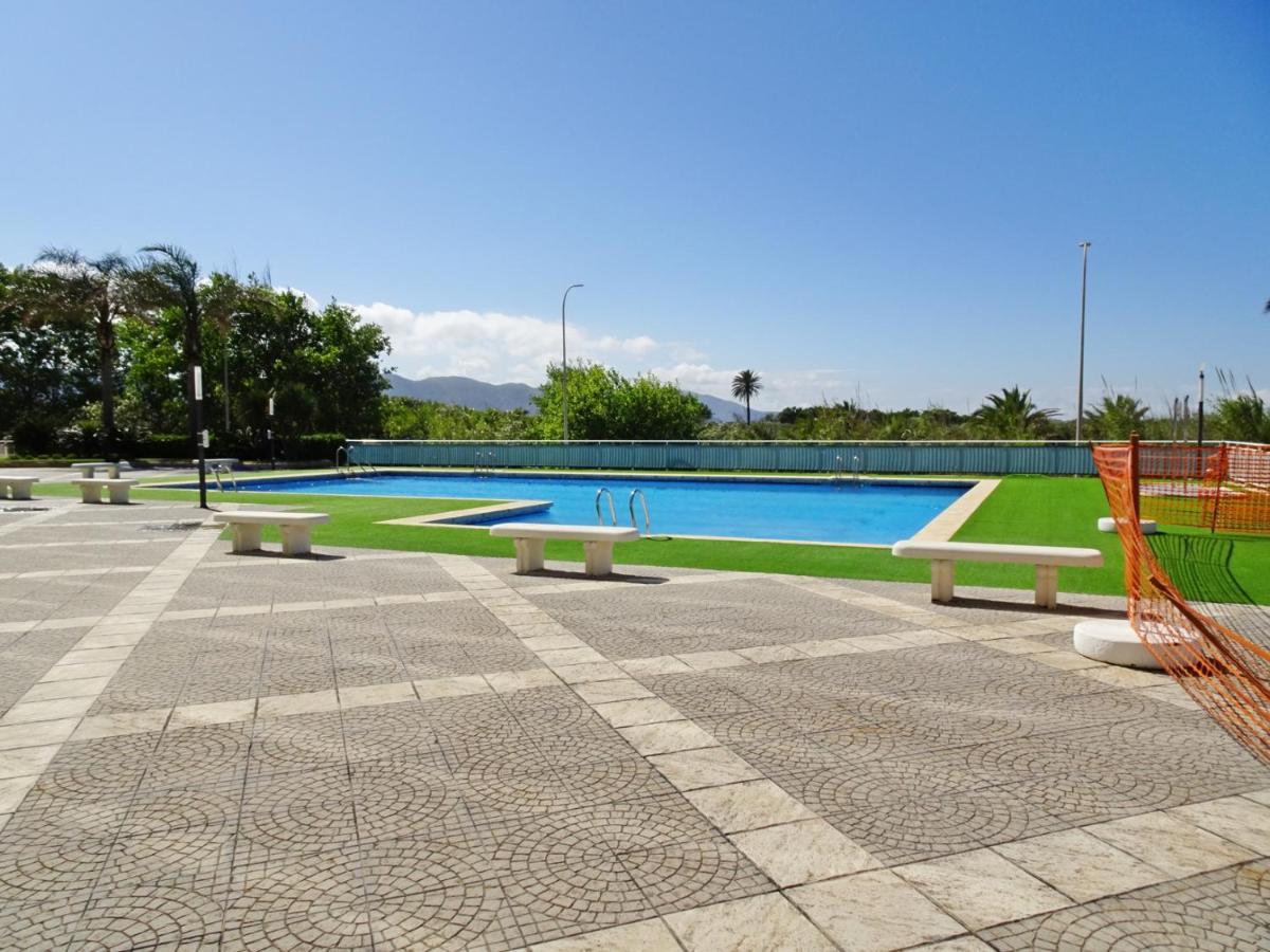 Aigua Blava Primera Linea - Alquiler Solo Familias Playa de Gandia 外观 照片
