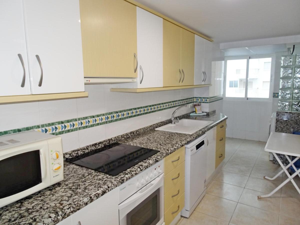 Aigua Blava Primera Linea - Alquiler Solo Familias Playa de Gandia 外观 照片