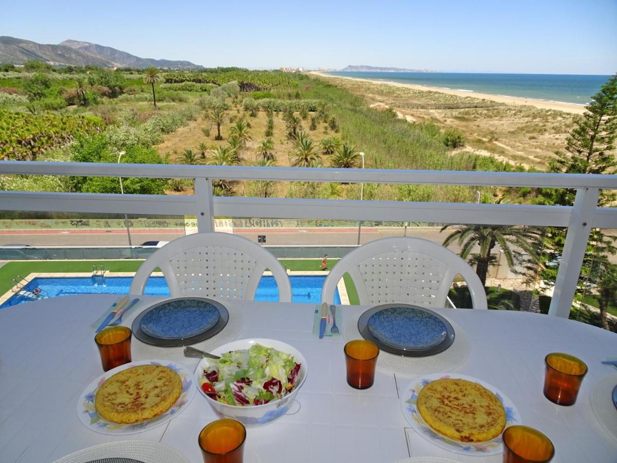 Aigua Blava Primera Linea - Alquiler Solo Familias Playa de Gandia 外观 照片